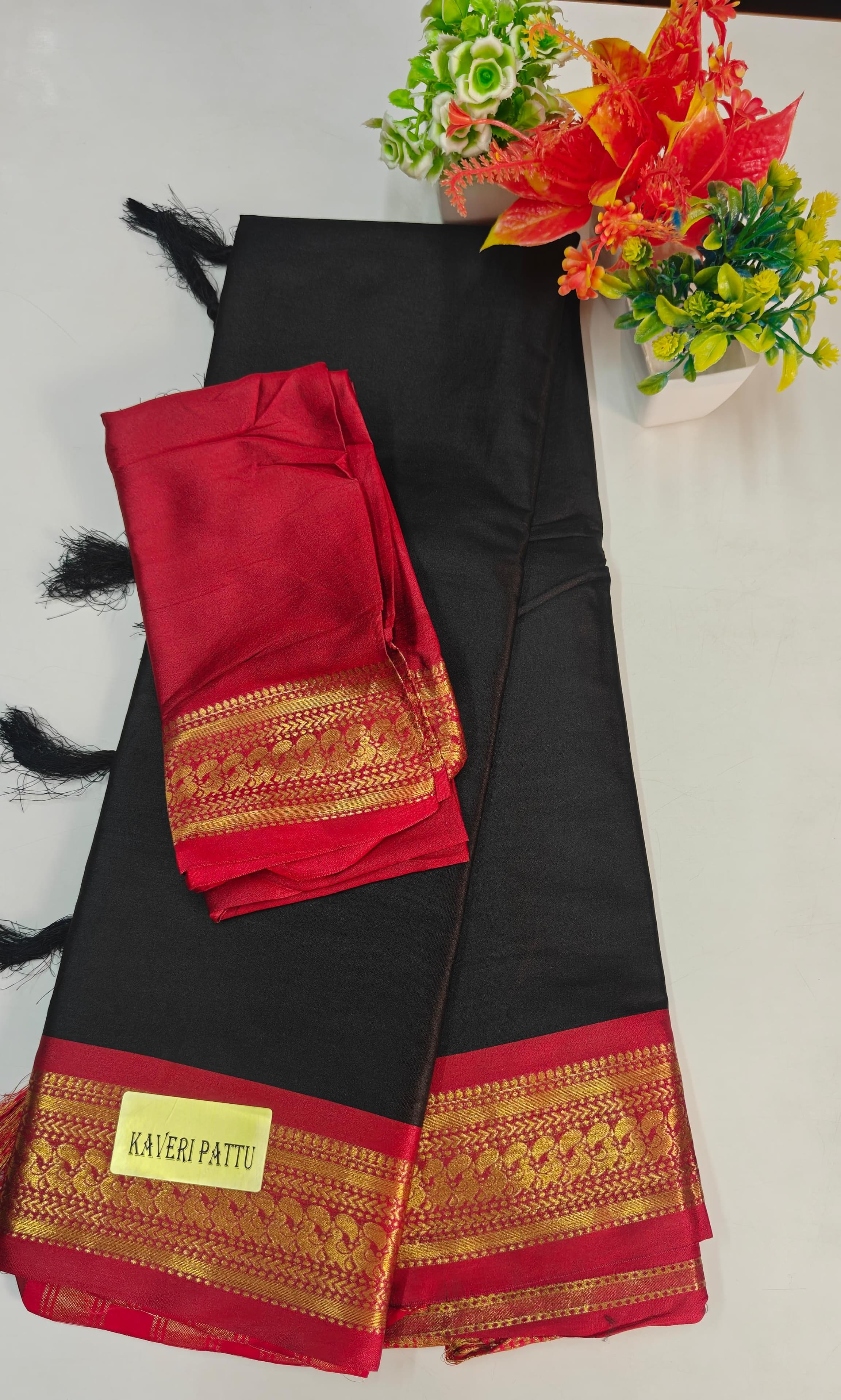 Kaveri Pattu KVP01