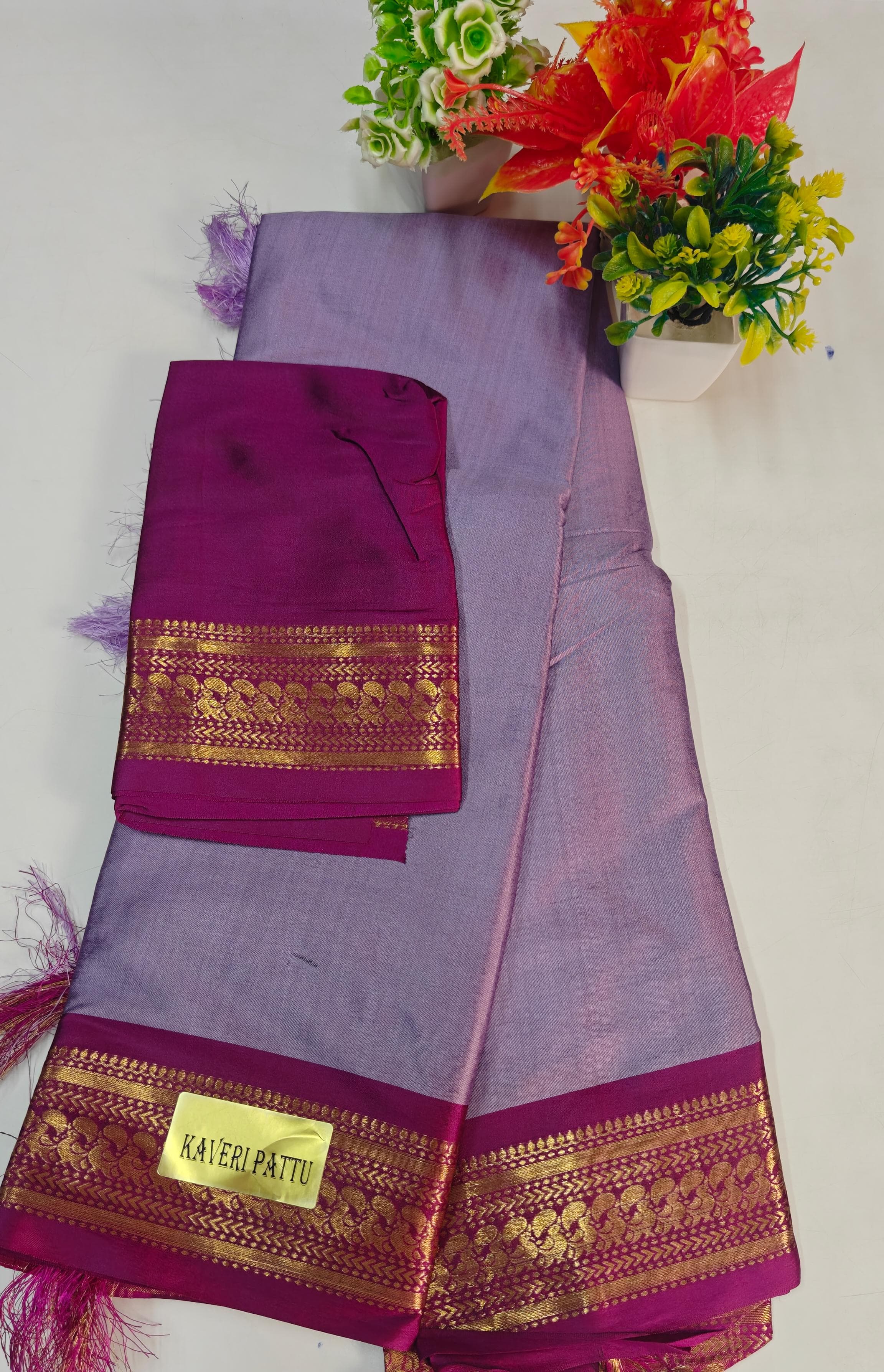 Kaveri Pattu KVP09