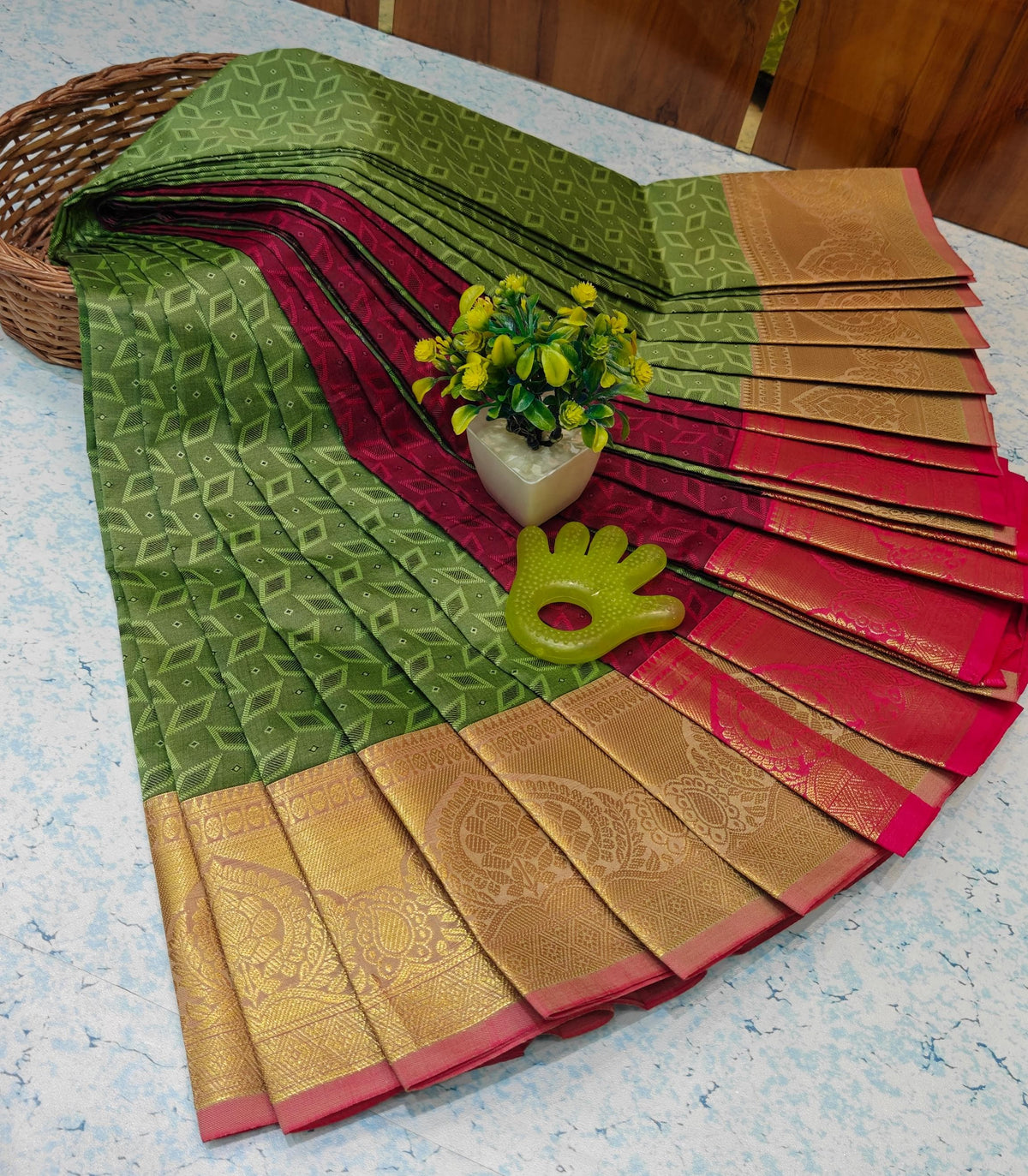 Poonthamil Pattu Saree PTP02