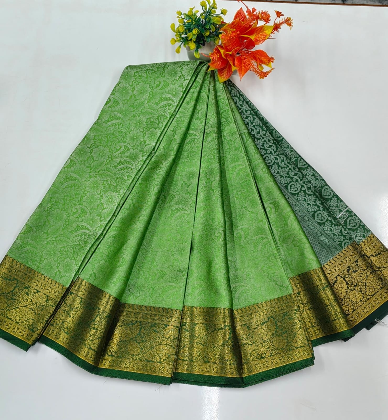 Kalyani Tissue Pattu Silk K02