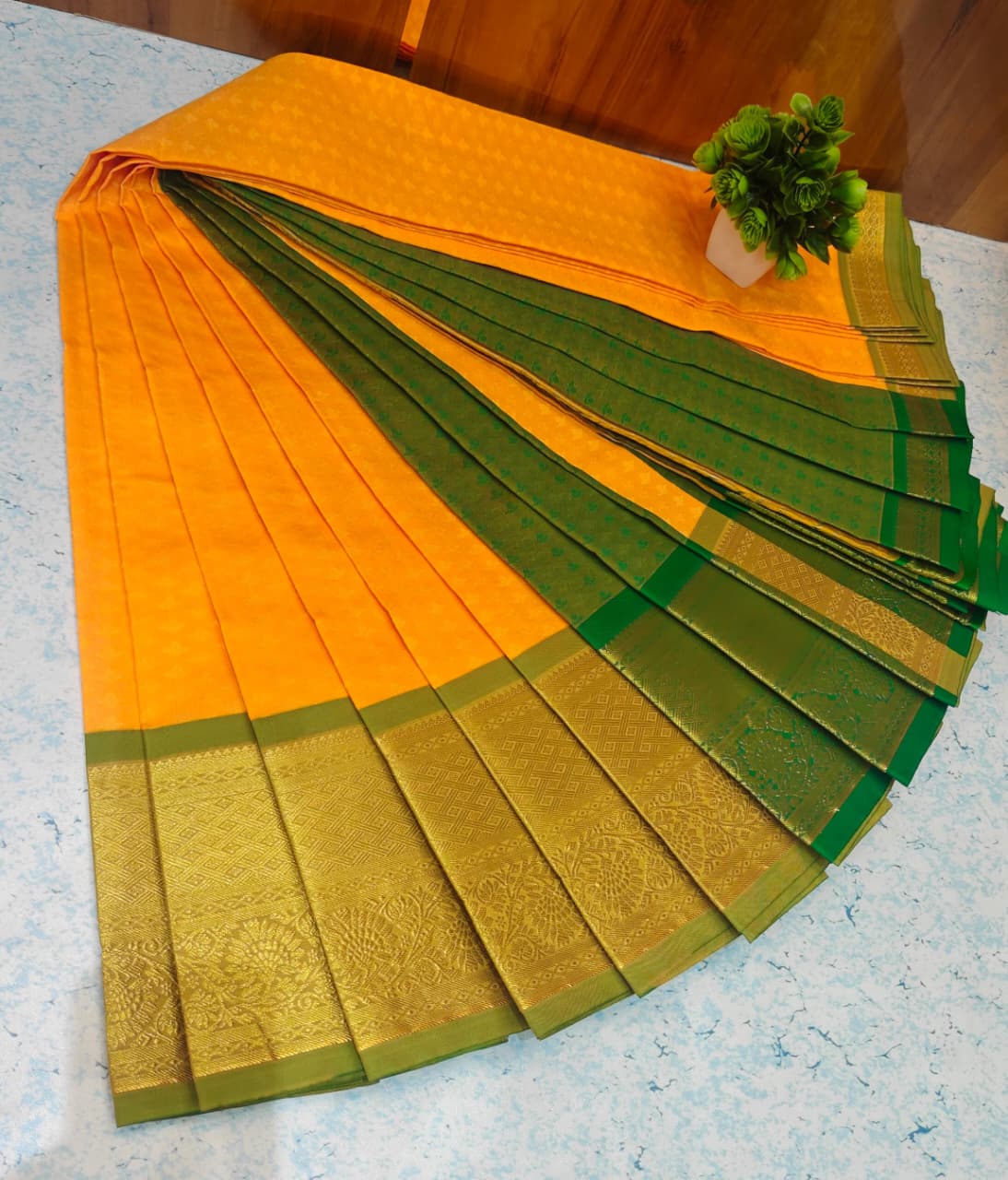Poonthamil Pattu Saree PTP04